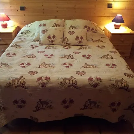 Le Chant Du Loup Holiday home