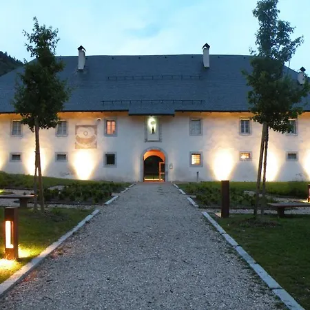 Holiday home Le Chant Du Loup Aillon-le-Jeune